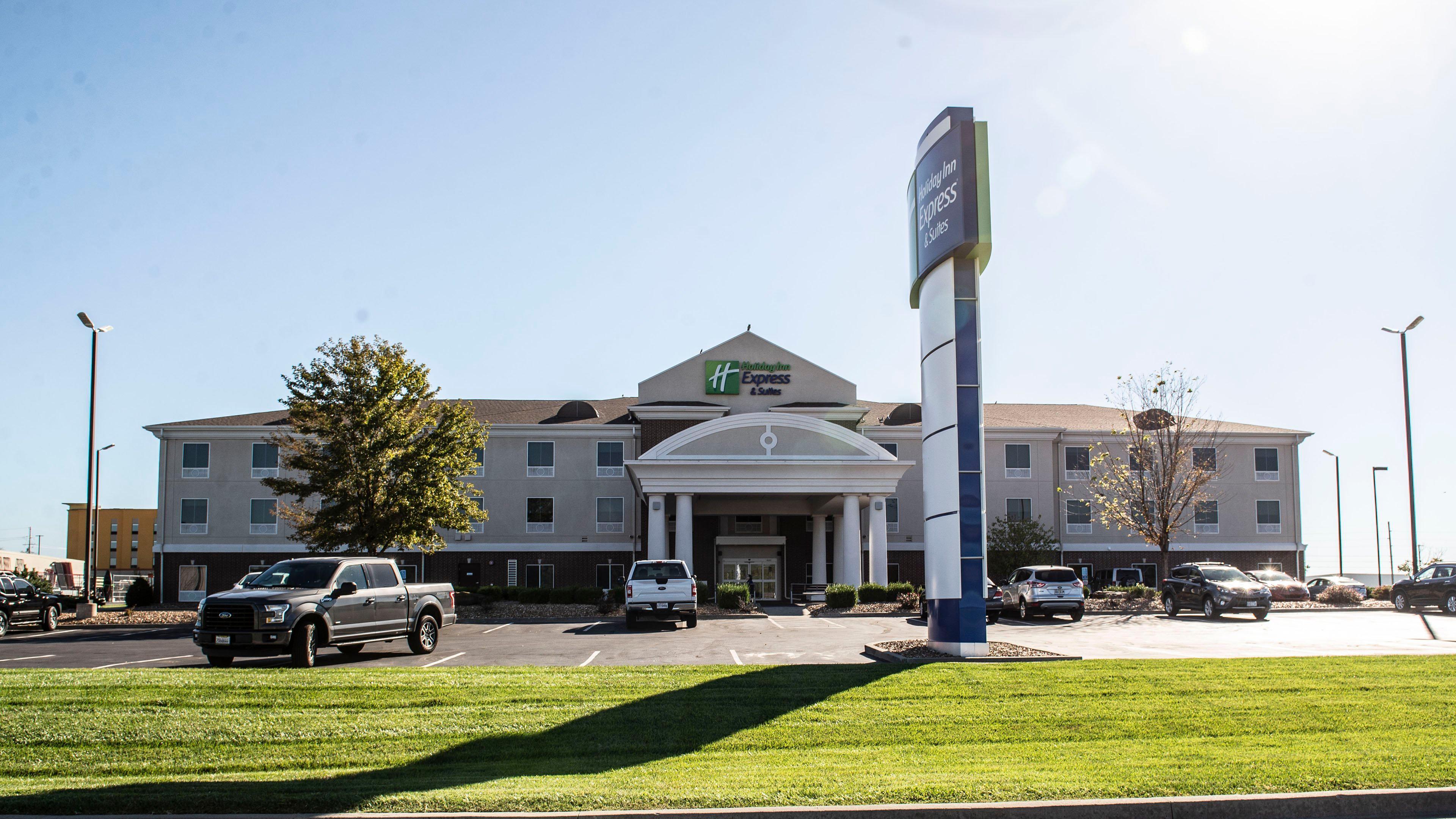 Holiday Inn Express Hotel & Suites Sedalia By Ihg מראה חיצוני תמונה