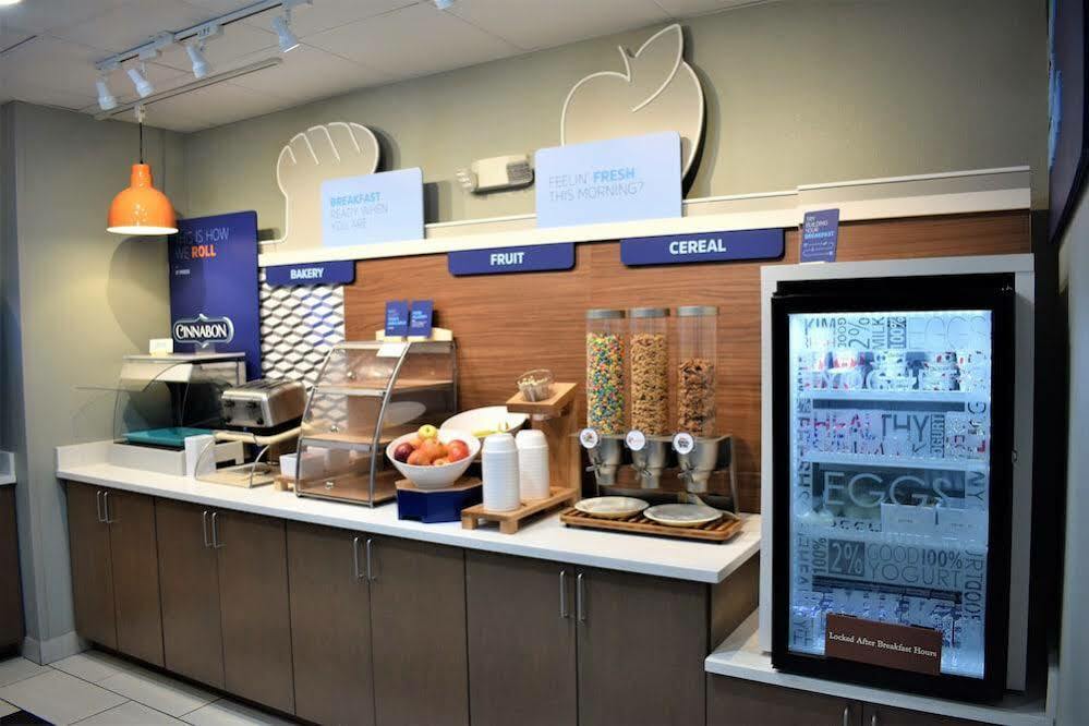 Holiday Inn Express Hotel & Suites Sedalia By Ihg מראה חיצוני תמונה
